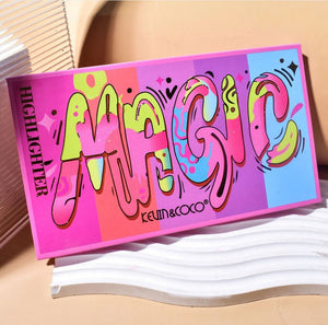 Kevin & coco 8 shades Highlighter palette
