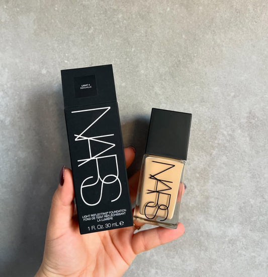 NARS Light Reflecting Foundation